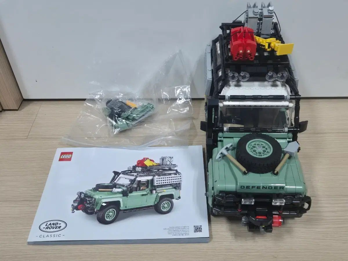 LEGOランドローバー ディフェンダー 10317