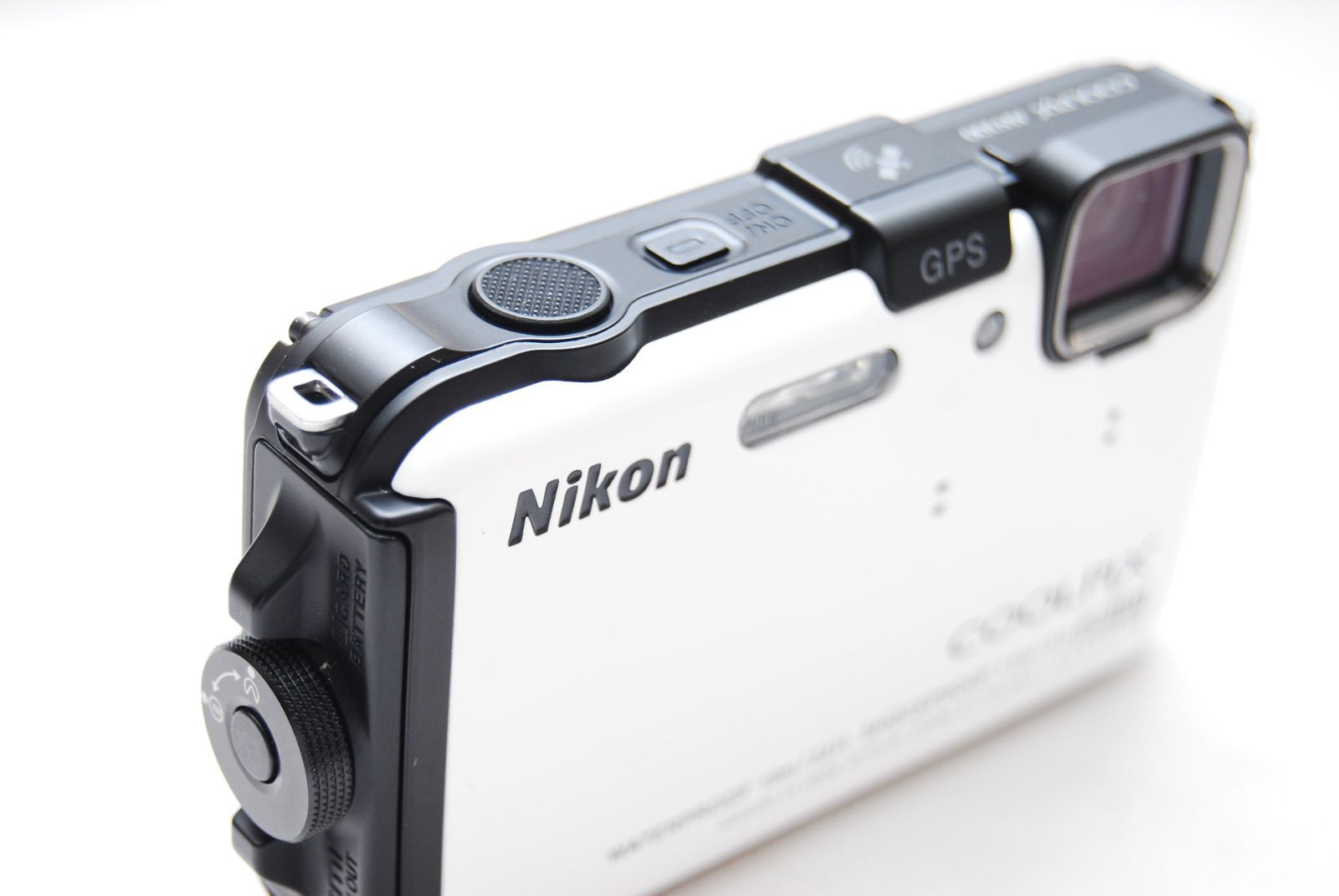 ☆美品 Nikon デジタルカメラ COOLPIX AW100 ナチュラルホワイト