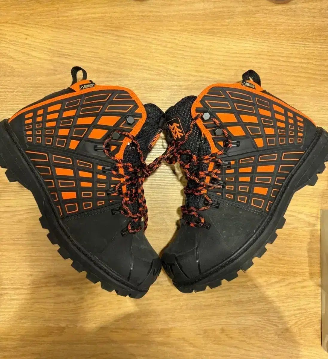 コーロンスポーツ GORE TEX ゴアテックス 登山靴 250