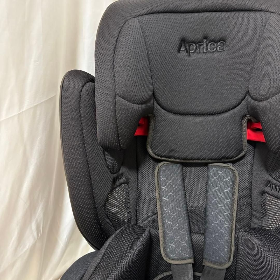 美品 Aprica アップリカ エアグルーヴ プラス ブラック ジュニアシート