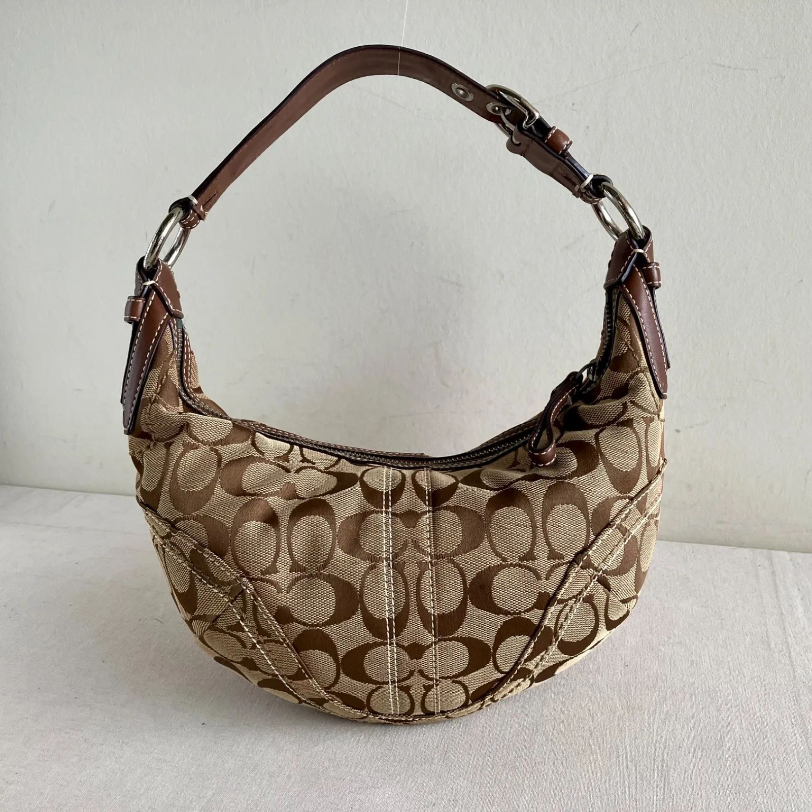 Coach Vintage Soho Hobo Bag Signature Jacquard Baguette Demi Purse 