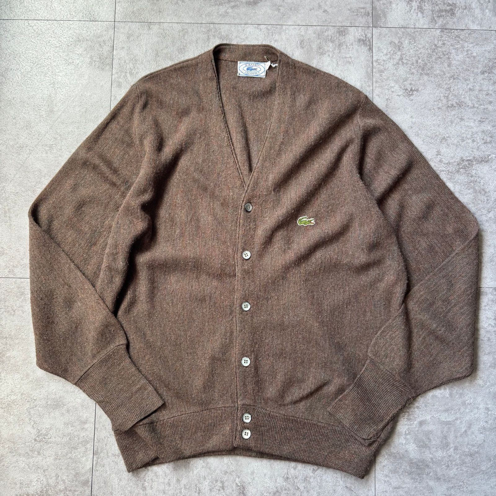 値下げ激レア！70年代ヴィンテージLacoste カーディガン 100%カシミヤ 値下げ激レア！70年代ヴィンテージLacoste カーディガン 100%カシミヤ