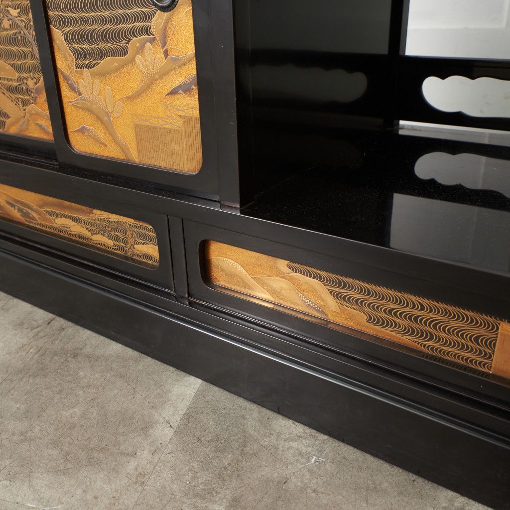 輪島塗 蒔絵 陽斉 銘 漆芸 飾り棚 茶棚 漆黒 漆塗り 蒔絵 違い棚 収納