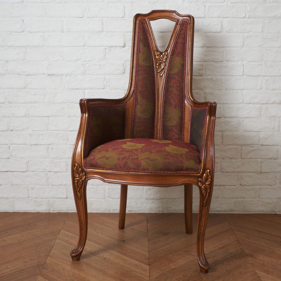 Medea社 メデア ダイニングアームチェア アール・ヌーボー IDC大塚 ③ IDC OTSUKA(大塚家具)にて取り扱いのあるイタリアMedea(メデア)社の