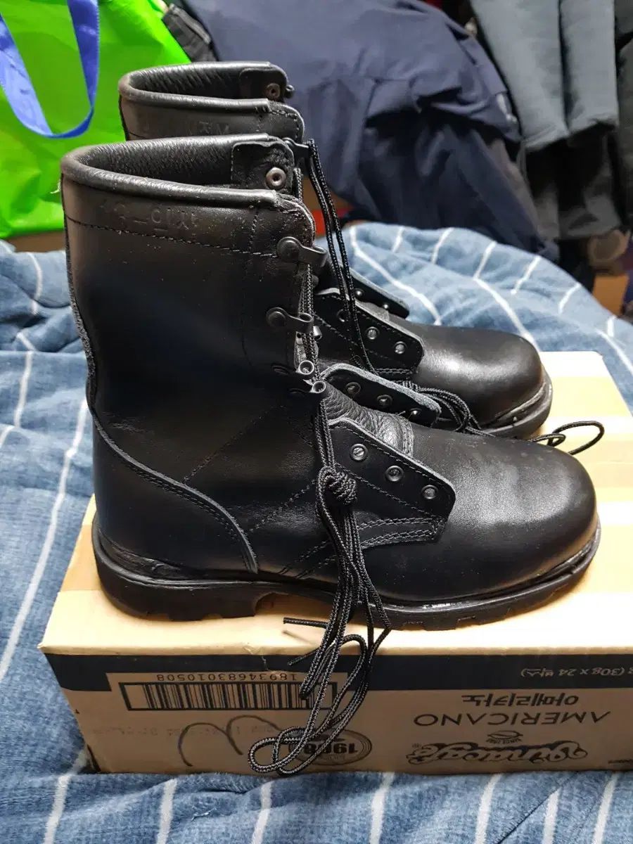 メルカリ祭値下げ中！　muku no deck vintage MOLD ④MTG foil 《狂気の祭壇/Altar of Dementia》[MH1] - メルカリ