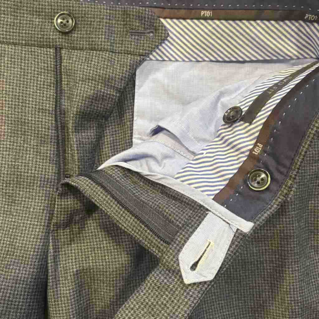 ピーティーゼロウーノ PT01 super100s スラックスパンツ テーパード