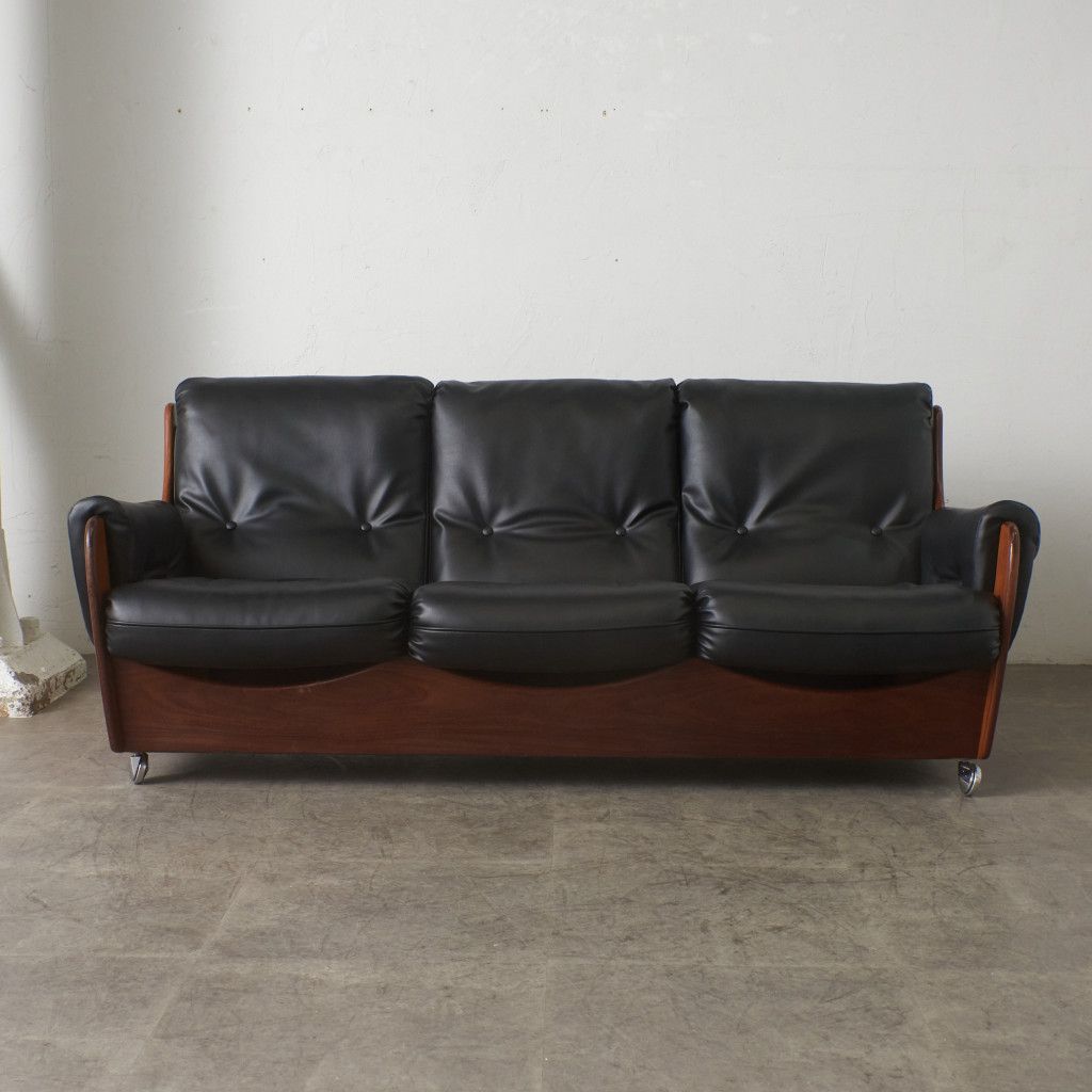  張替済 G Plan サドル 3人掛け ソファ チーク 英国 ヴィンテージ トリプルソファ キャスター 北欧 スタイル モダン ジープラン 78397 レトロソファベッド 2人掛け 3人掛けソファ ソファ ソファベッド