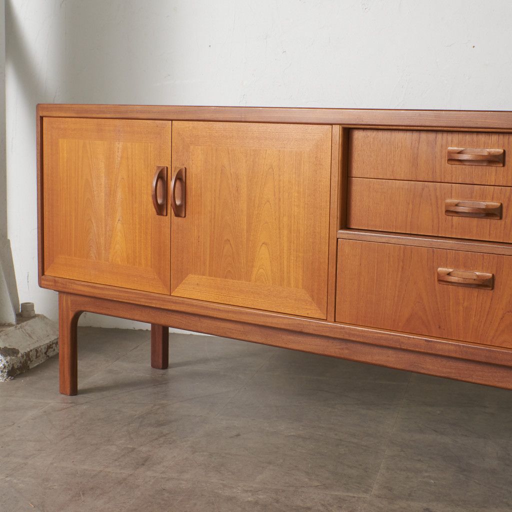 G-PLAN sierra サイドボード チーク 英国 ヴィンテージ 収納 カップ