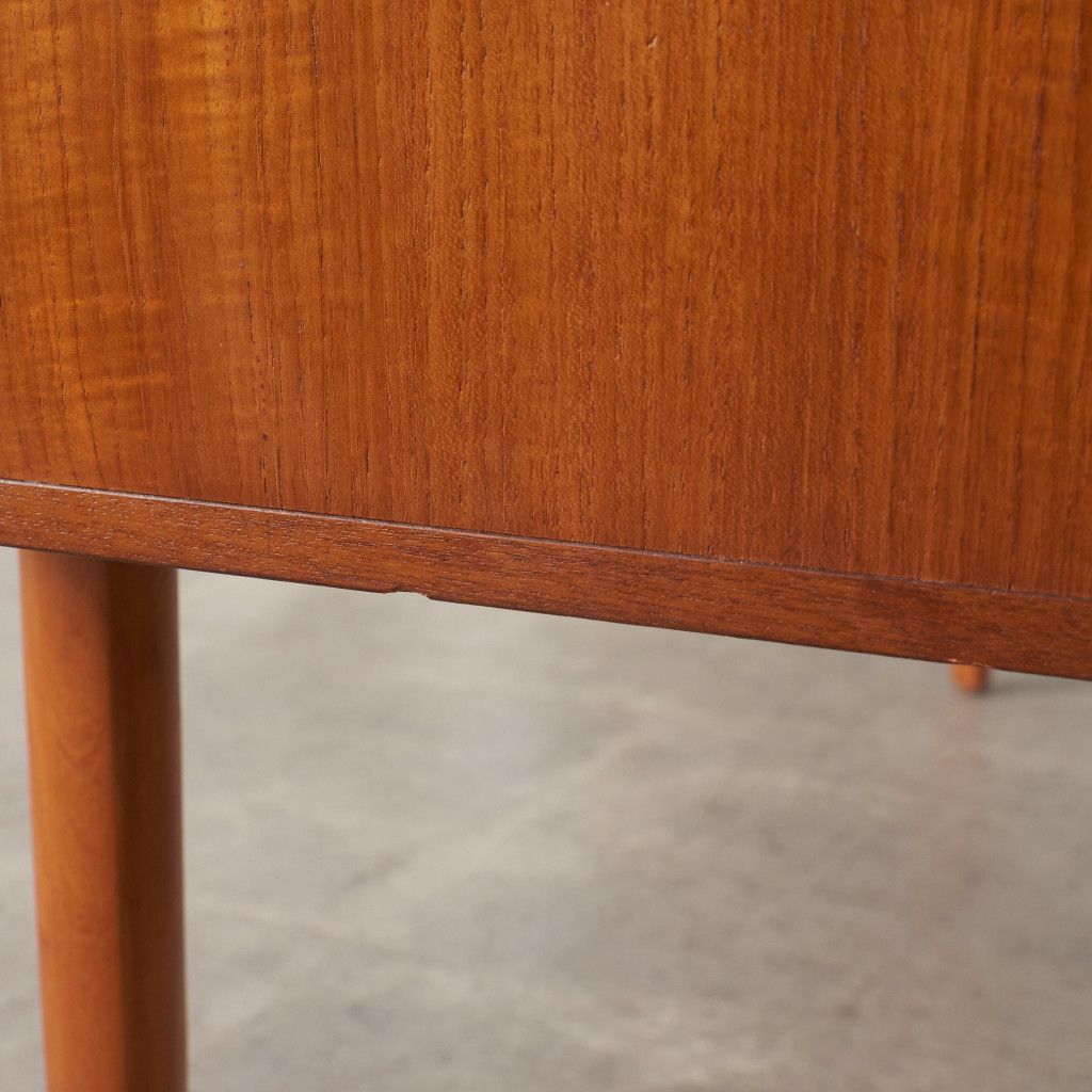 英国 AVALON ヴィンテージ サイドボード 2段 ワイド チェスト チーク