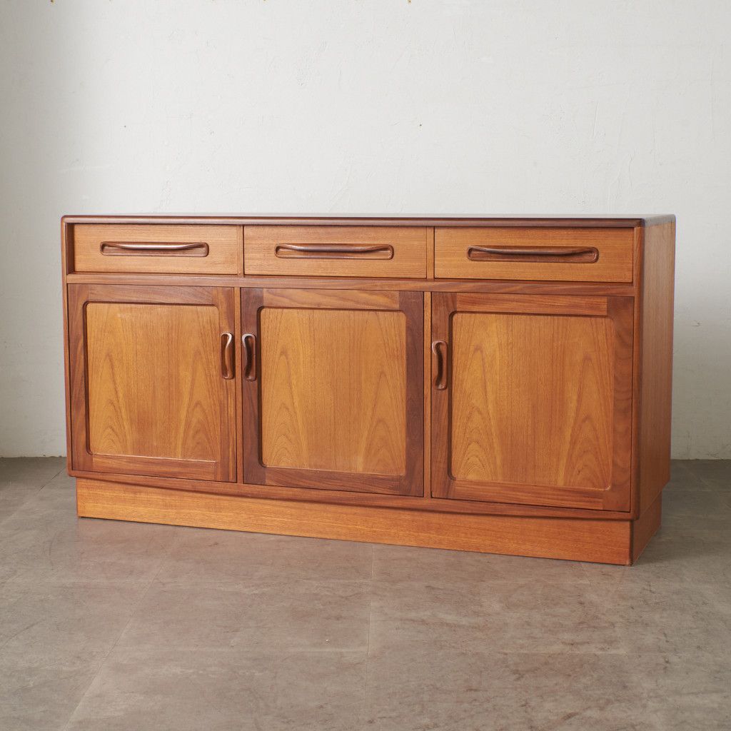 G-PLAN Fresco ジープラン フレスコ サイドボード チーク 60年代 G-PLAN Fresco サイドボード チーク 英国 ヴィンテージ ジープラン