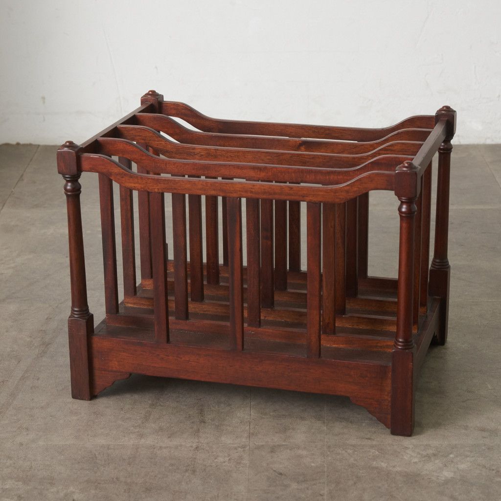 GMHO93○英国カントリー オーク無垢材 クラシック マガジンラック ブックラ 英国 クラシック マガジンラック マホガニー 雑誌入れ マガジン