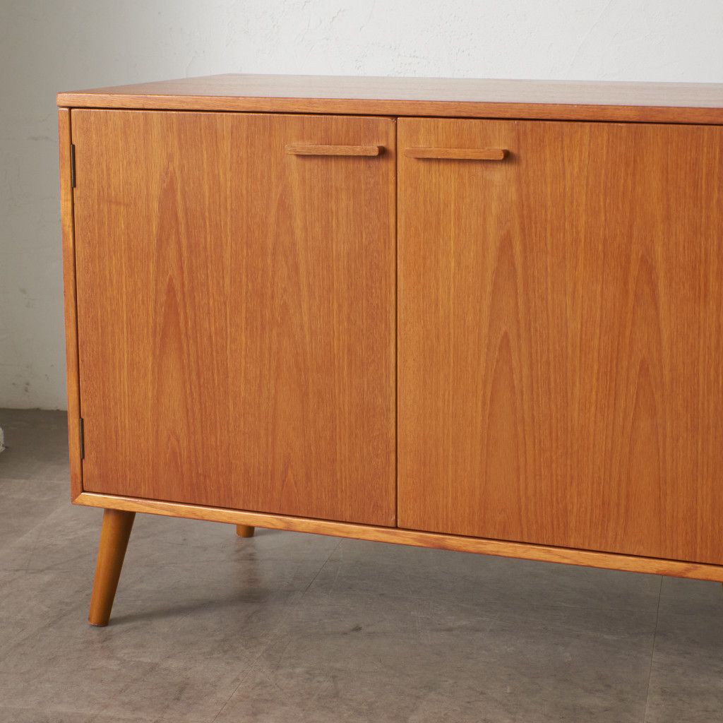 デンマーク Kai Kristiansen キャビネット チーク 北欧 ヴィンテージ