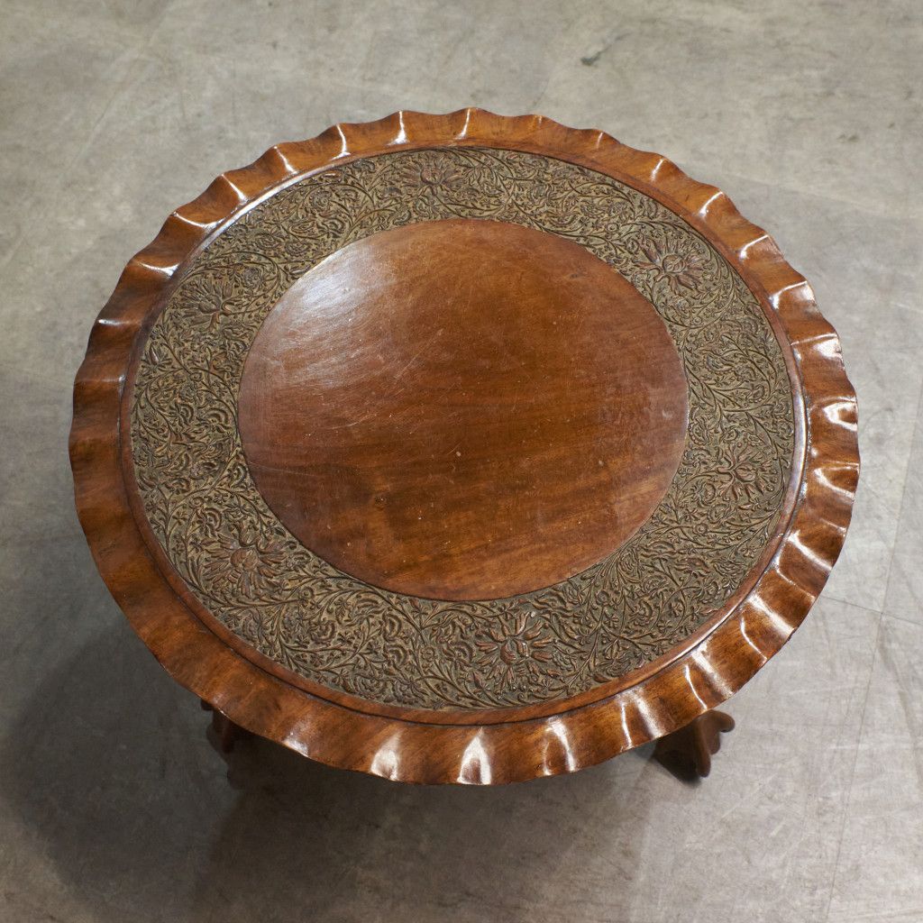 英国 アンティーク コーヒーテーブル ウォールナット 木彫刻 センター