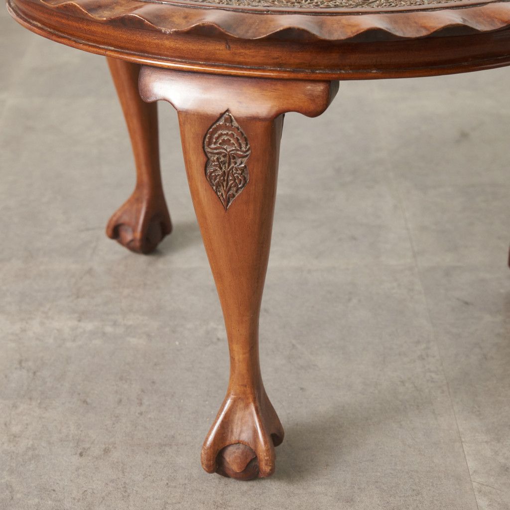 イギリス 英国 クラシック ローテーブル アンティーク コーヒーテーブル 英国 アンティーク コーヒーテーブル ウォールナット 木彫刻 センター