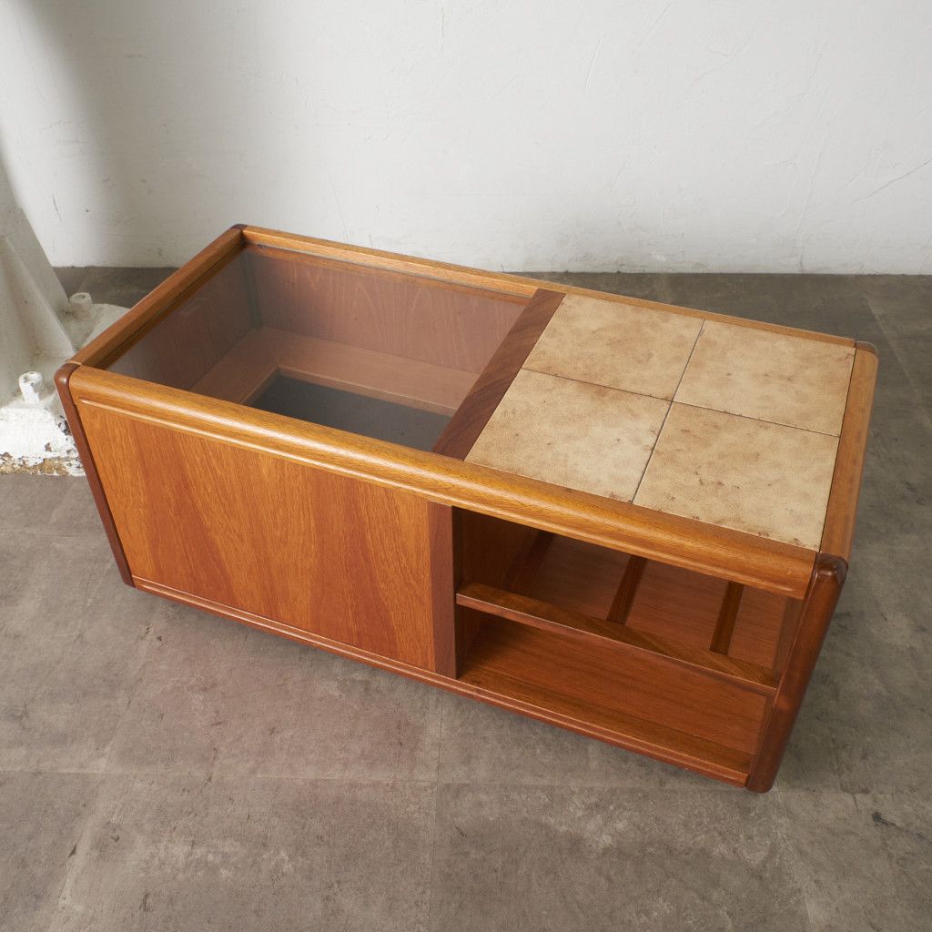 ヴィンテージ 1950's タイルテーブル ヴィンテージ 1950's タイルテーブル