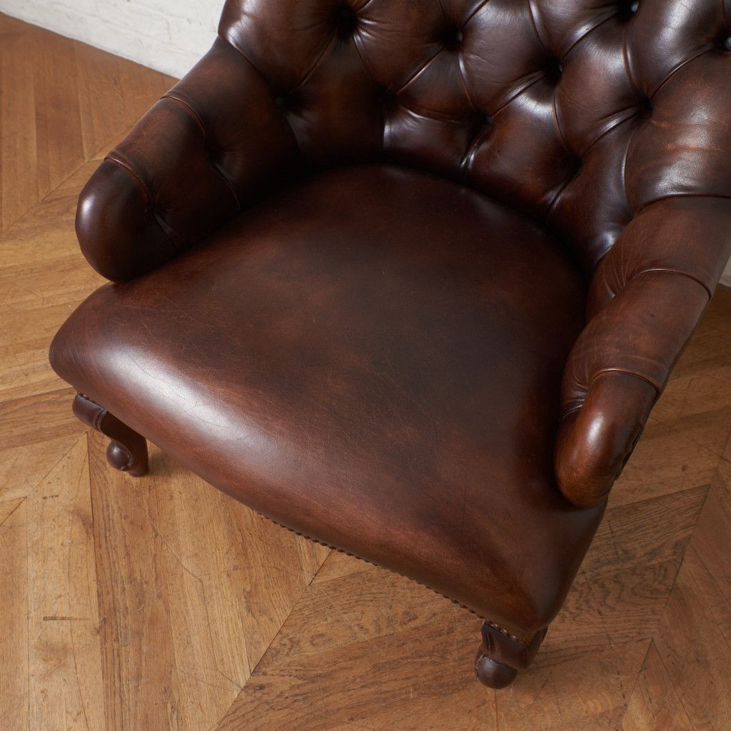 アンティーク チェスターフィールド