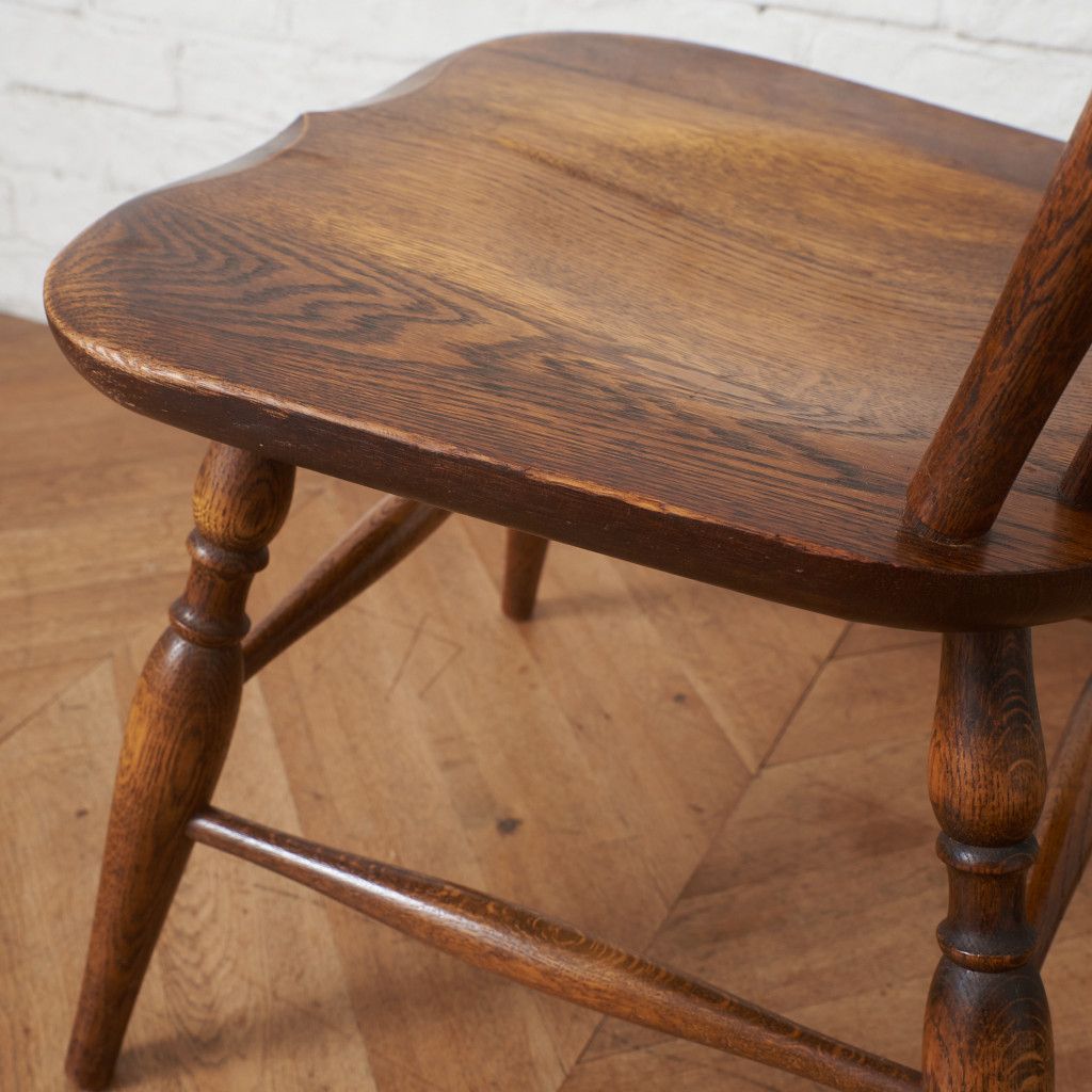 飛騨産業 HIDA キツツキ スピンドル ダイニングチェア オーク無垢材