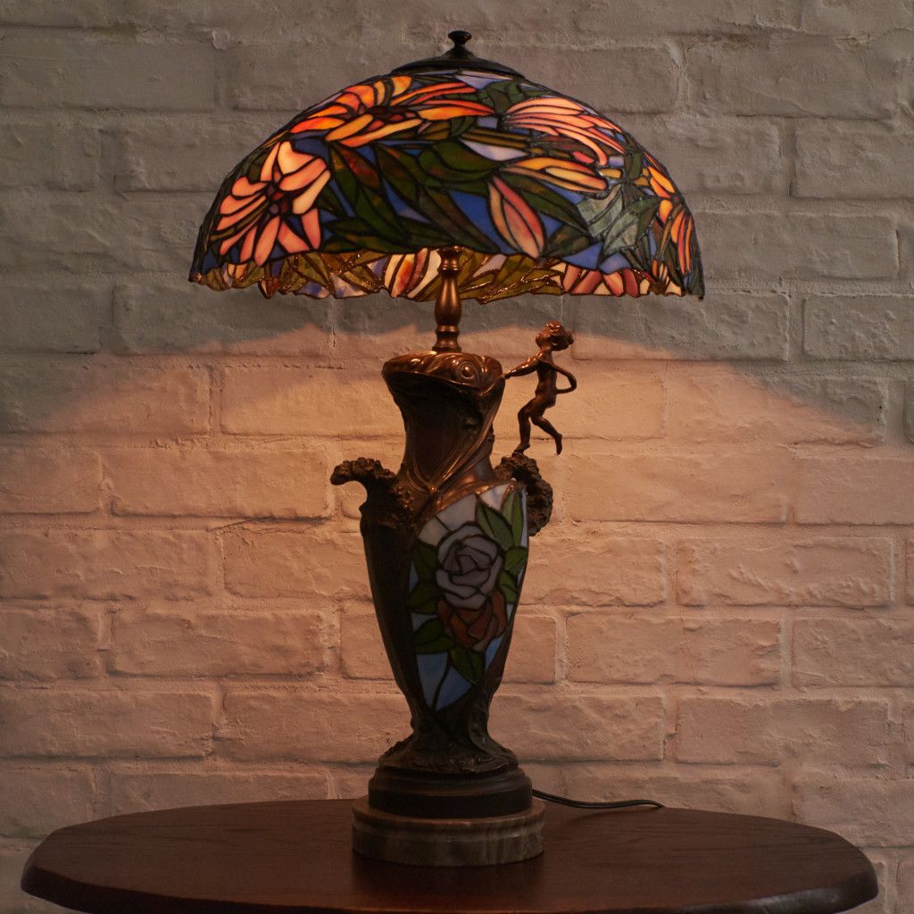 ステンドグラス ティファニーランプ 花模様 テーブルランプ アール