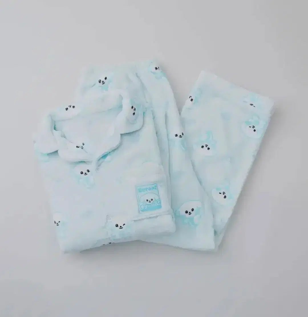ZEROBASEONE(ゼロベースワン・ZB1・ゼベワン) ギュビン(GYUVIN) SPAO パジャマ