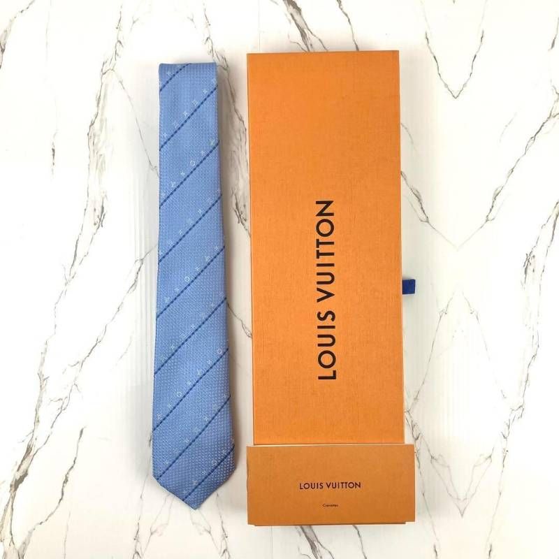 未使用に近い LOUIS VUITTON ルイヴィトン ネクタイ クラヴァット
