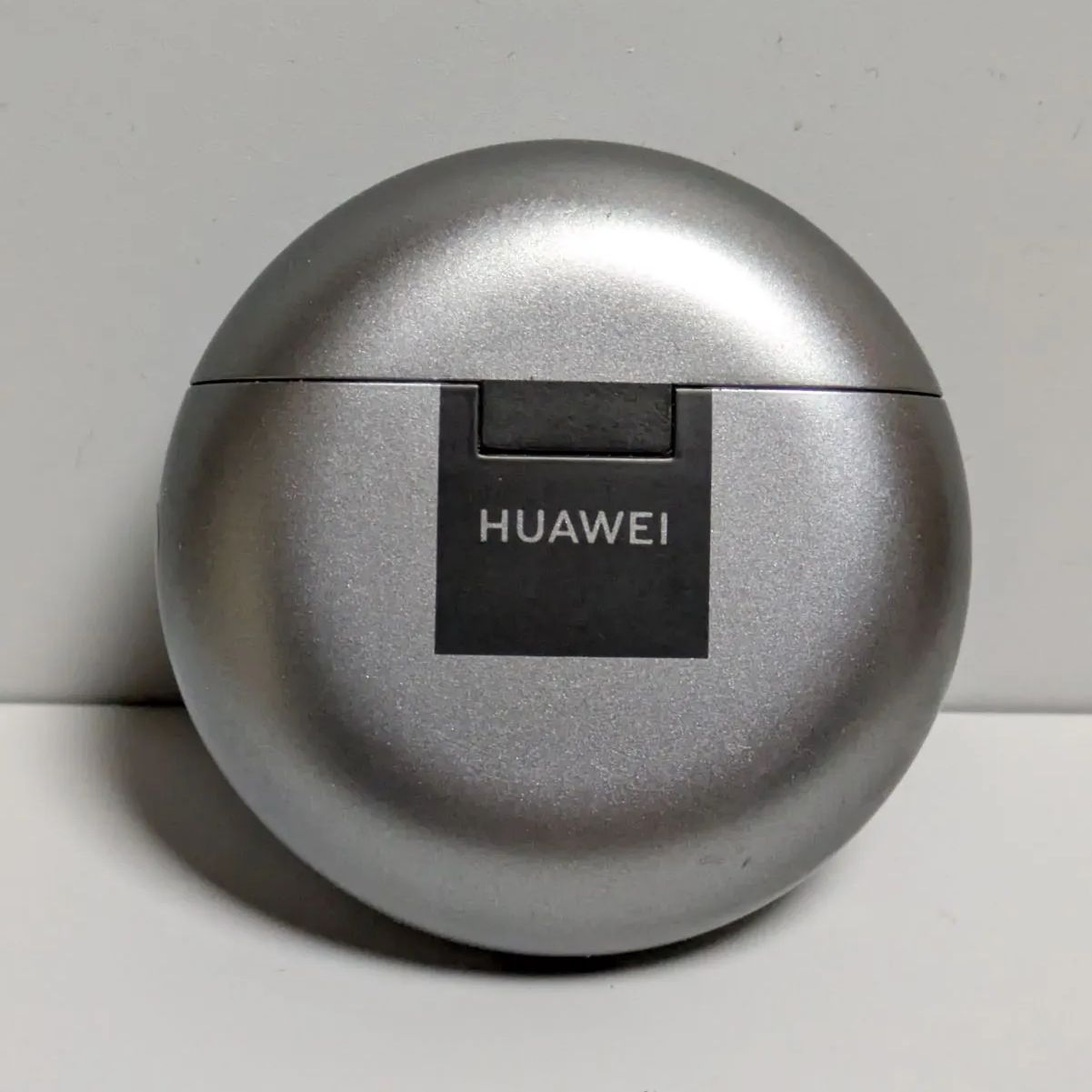 HUAWEI FreeBuds 4E T0008L 充電ケースのみ シルバー 完全ワイヤレス