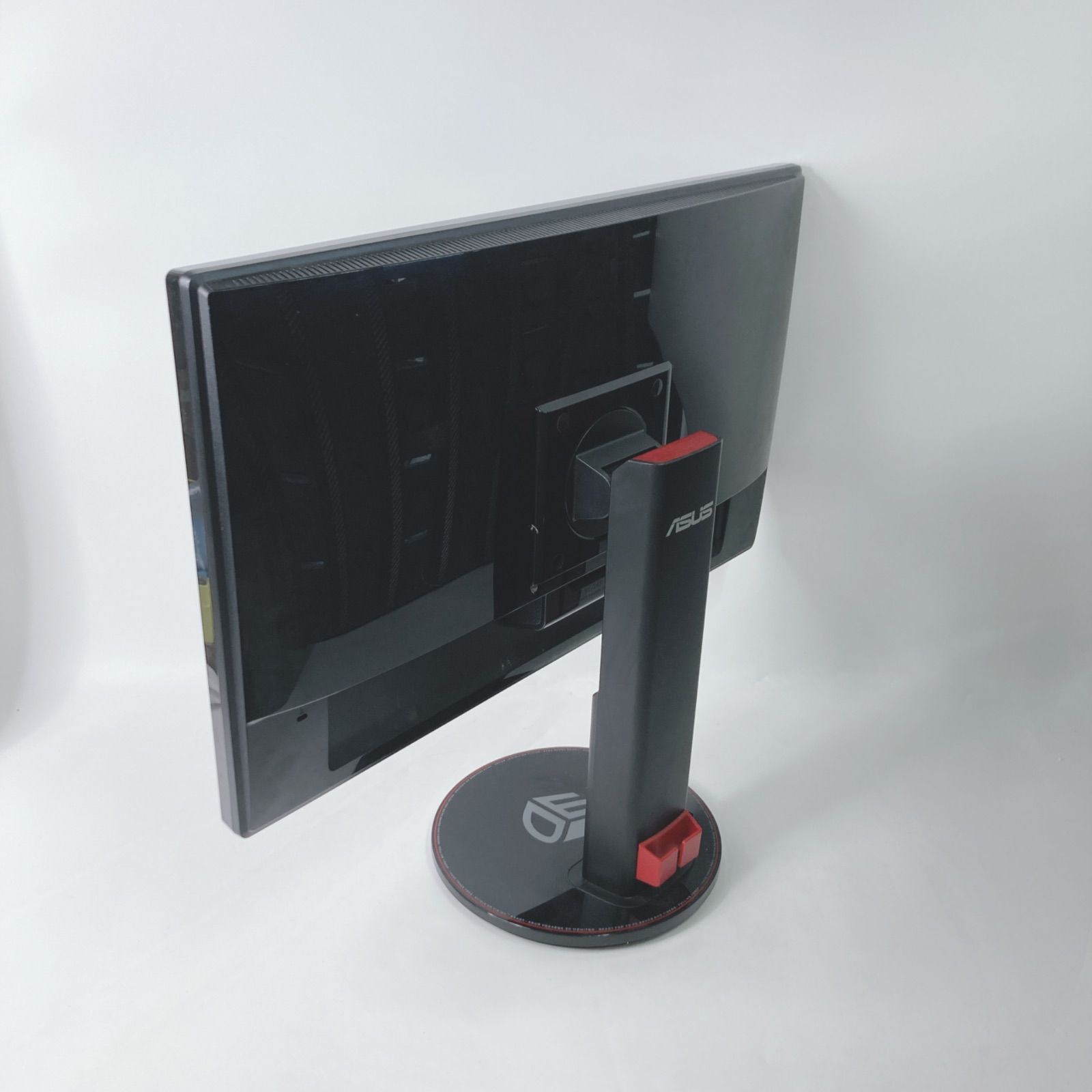 ASUS ゲーミングモニター24型フルHD / 1ms / 144Hz / 昇降・ピボット 