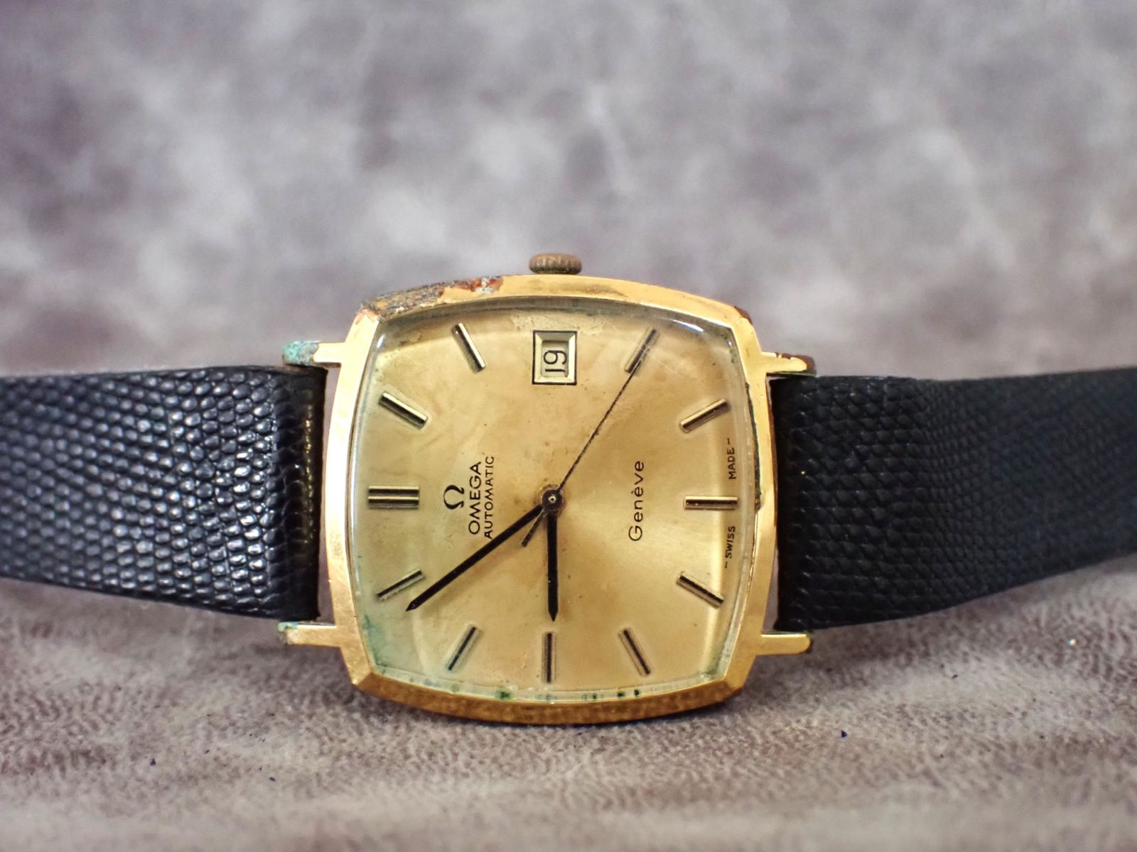 ジュネーブ スクエア