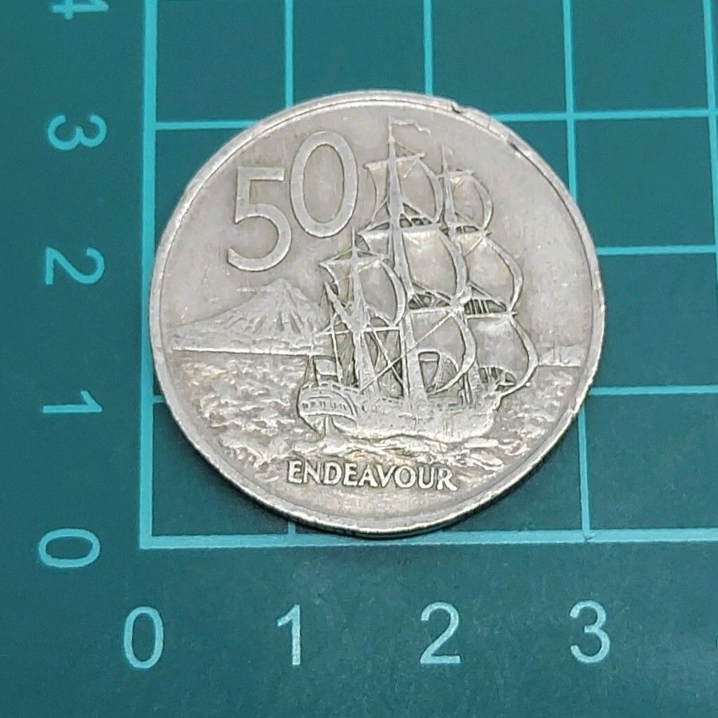 ニュージーランド 1967年 50セントコイン エンデバー号のデザイン 外国