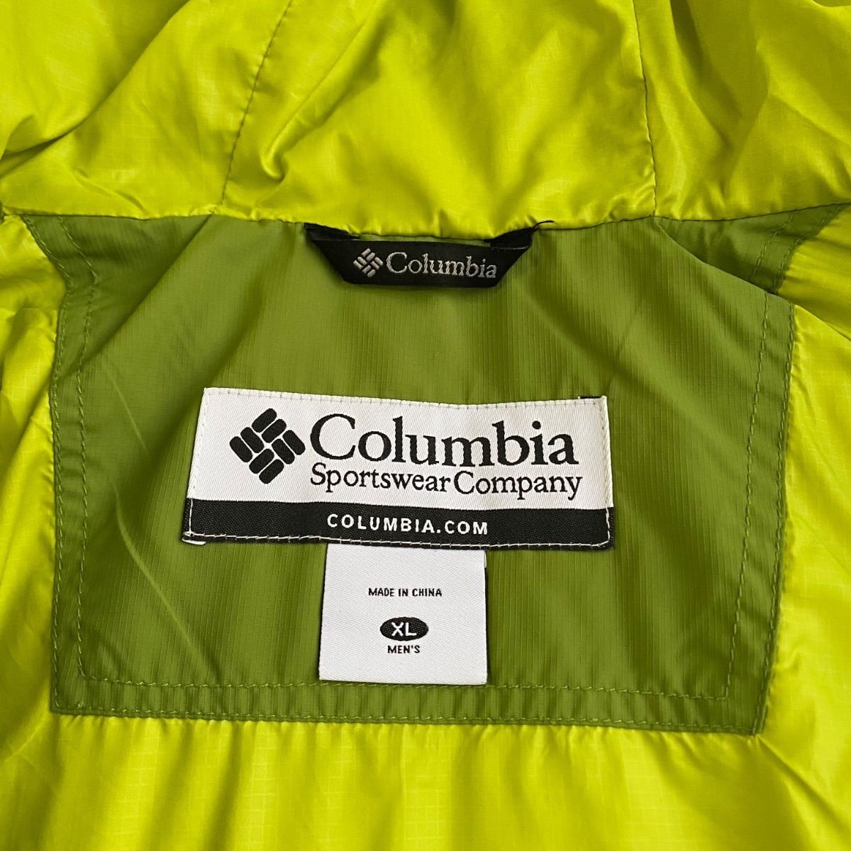 【古着】 Columbia パフジャケット ダウン グリーン XLサイズ 中古・古着通販】Columbia (コロンビア) ダウンジャケット グリーン
