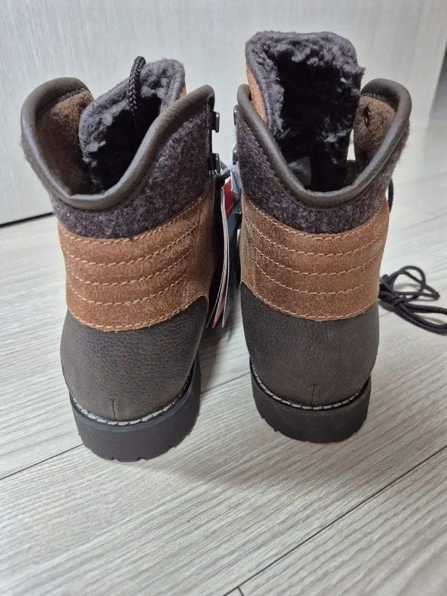 ザノースフェイス サン