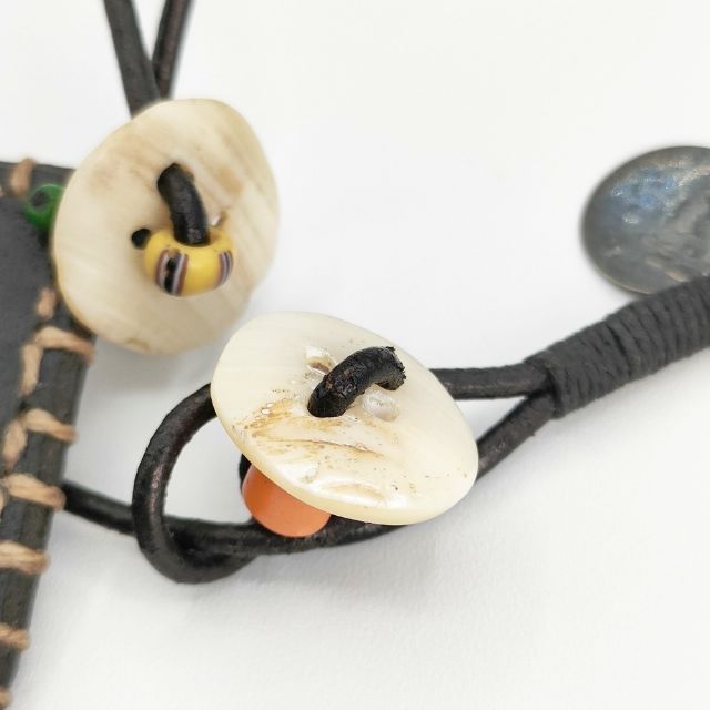 HENRY CUIR 革 レザー ビーズ シェル ネックレス ブラック レディース