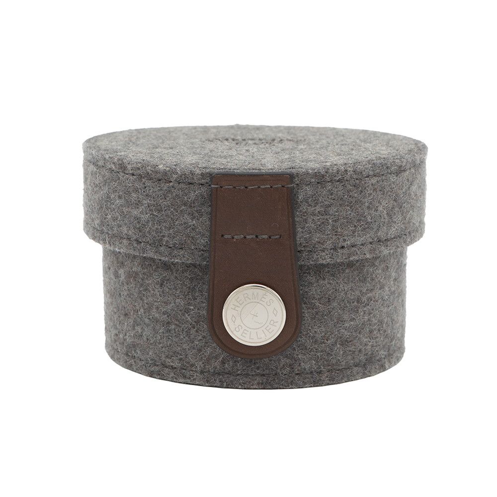 HERMES フェルトの小物入れ HERMES ネイビー フェルト小物入れ HERMES ネイビー フェルト小物入れ