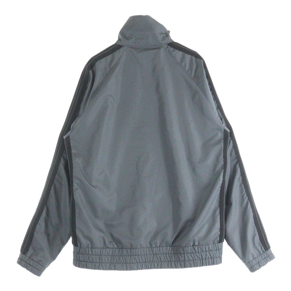 Needles ブラック　グレー　トラックジャケット Needles (ニードルス) BERVER別注 Nylon Track Jacket PU1607 フロント