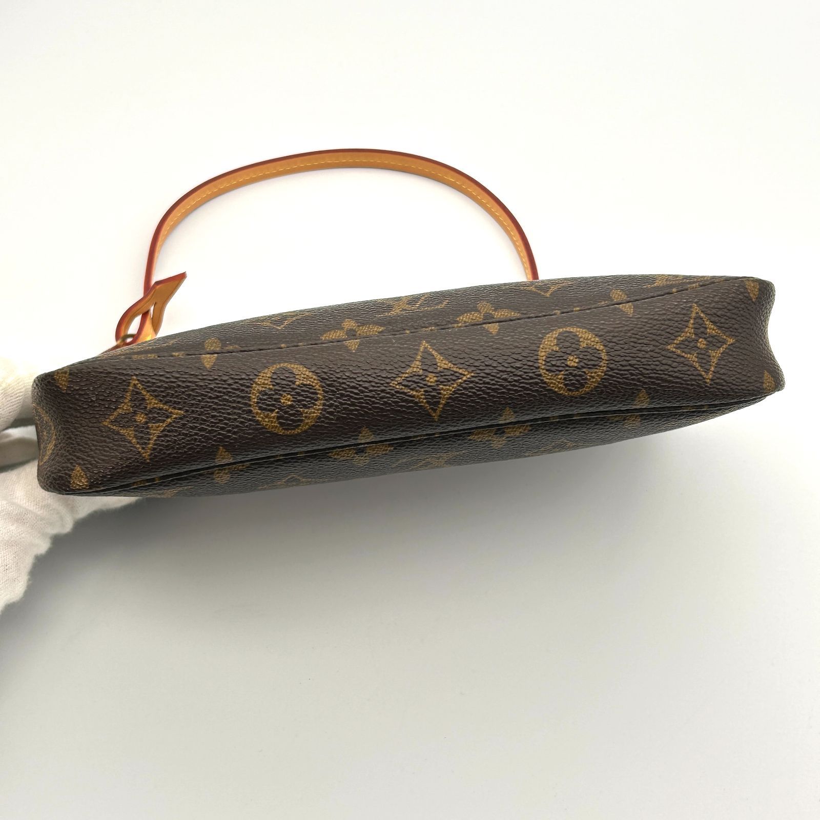 Louis Vuitton ルイヴィトン モノグラム ポシェット アクセソワール