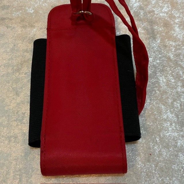 専用　プラダ ナイロン マルチストラップ 三角ロゴプレート アイコスケース PRADA プラダ ナイロン マルチストラップ 三角ロゴプレート アイコス