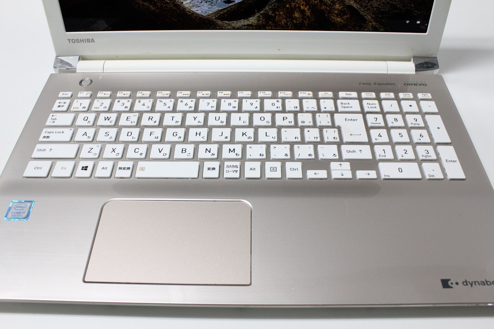 中古ノートPC】東芝〈dynabook T65/HGB〉Intel core i7/SSD256GB