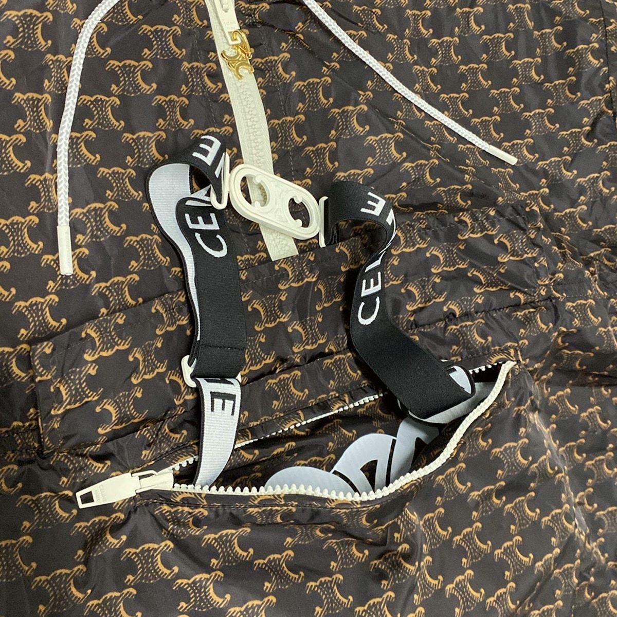 セリーヌ ブルゾン サイズ34 S レディース美品 トリオンフ モノグラム