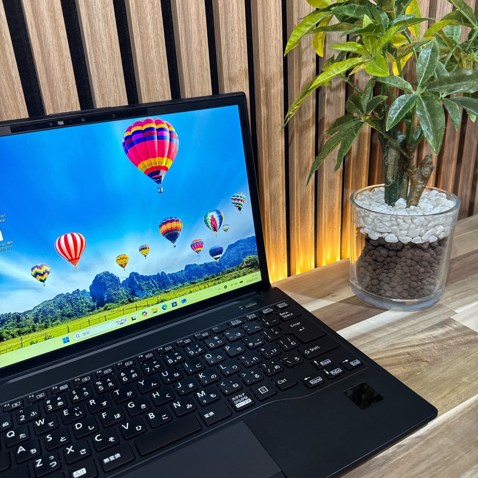 公式ショップ限定価格❣️/ LTE《最新2024年製》富士通 LIFEBOOK U9313