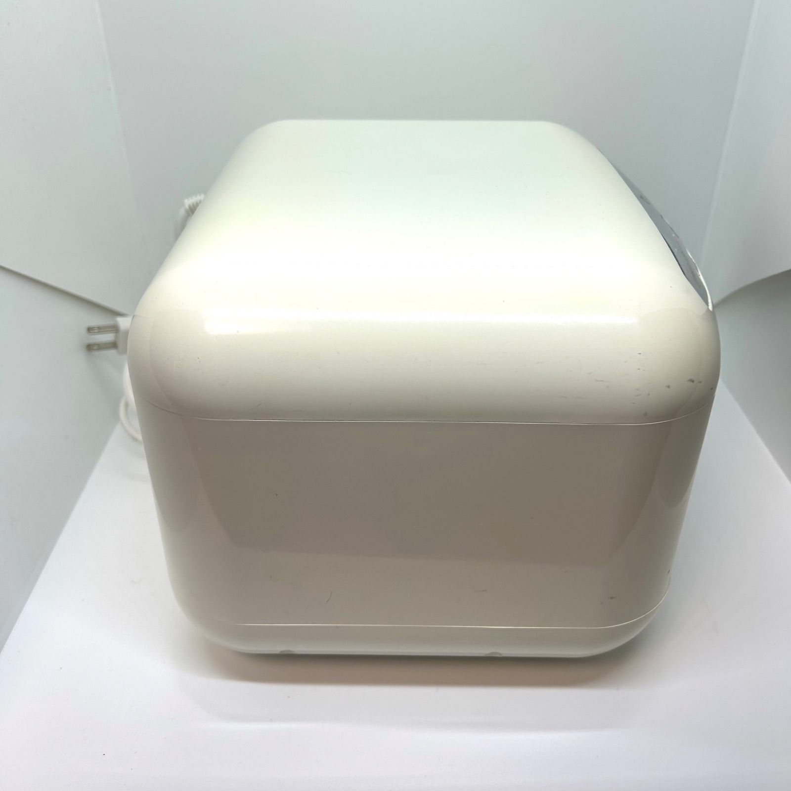 ETBELLA エトゥベア　UVクリーンシステム WUV-720　紫外線消毒器 ETBELLA エトゥベア UVクリーンシステム WUV-720 紫外線消毒器