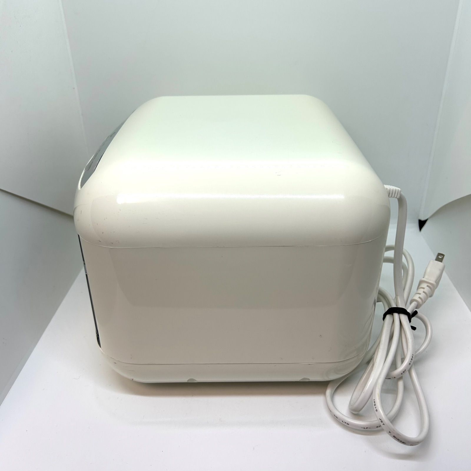 ETBELLA UVクリーンシステム WUV-720 エトゥベア 紫外線消毒器 ネイル