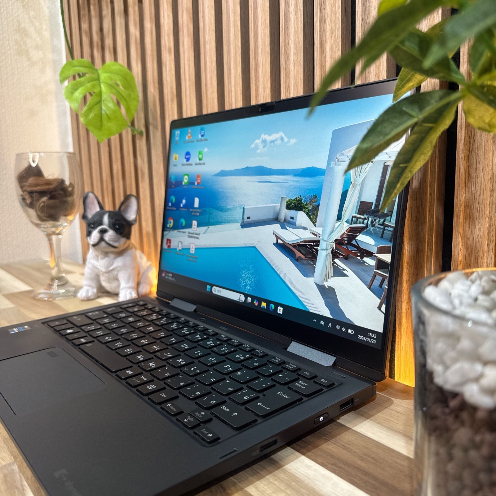 公式ショップ限定価格❣️/ 準美品《2in1モデル》dynabook V83/HS Core