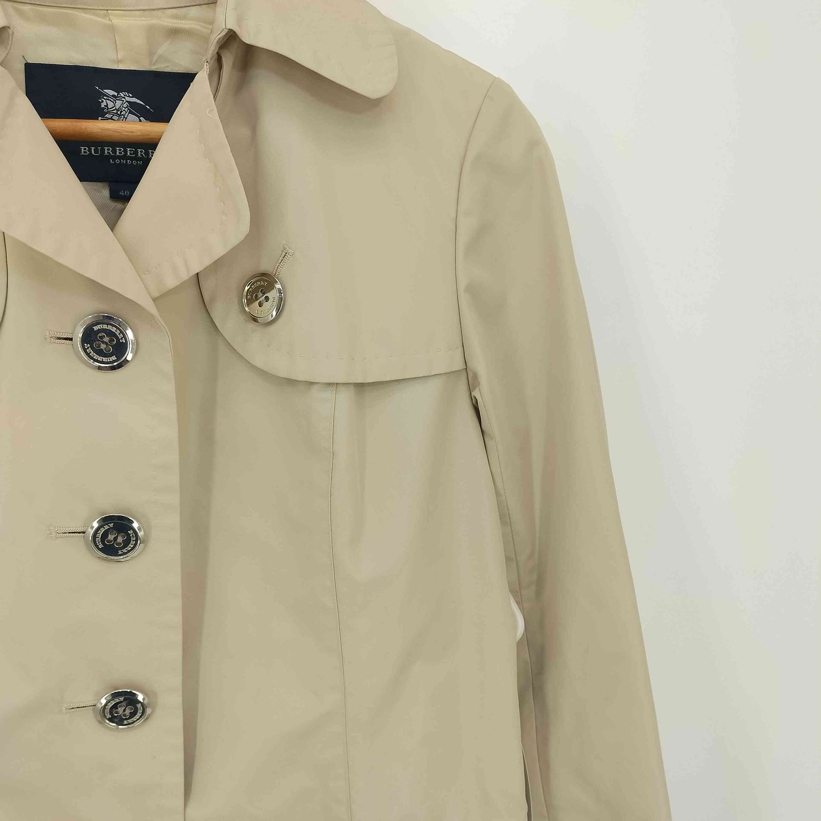 バーバリーロンドン BURBERRY LONDON ポリ100 メタルボタン シェイプ