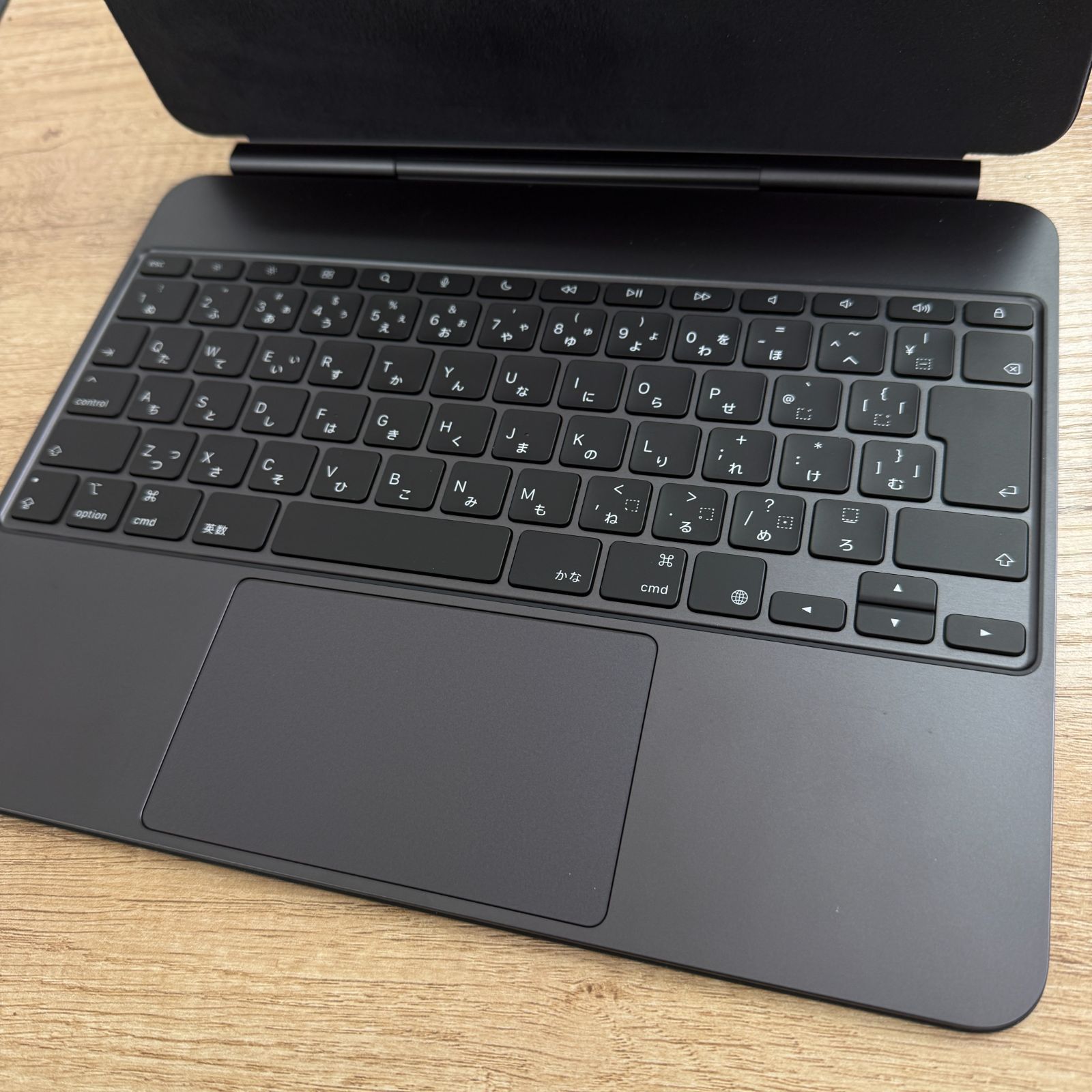 iPadPro13インチ用 Magic Keyboard A2974 【公式通販】 iPadPro13インチ用 Magic Keyboard A2974 【公式通販】
