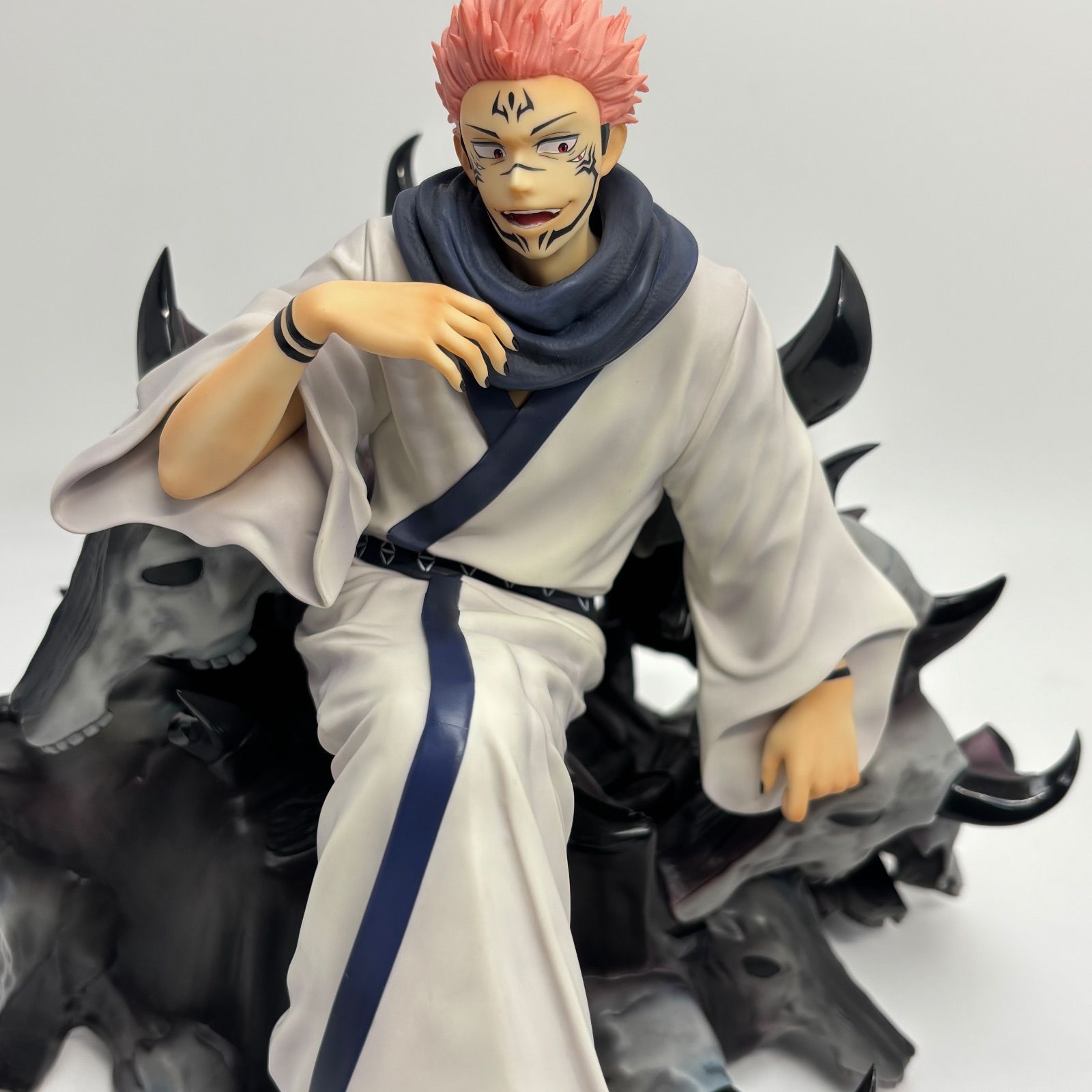 呪術廻戦 両面宿儺 -呪いの王- 1/7 フィギュア F:NEX限定 - メルカリ