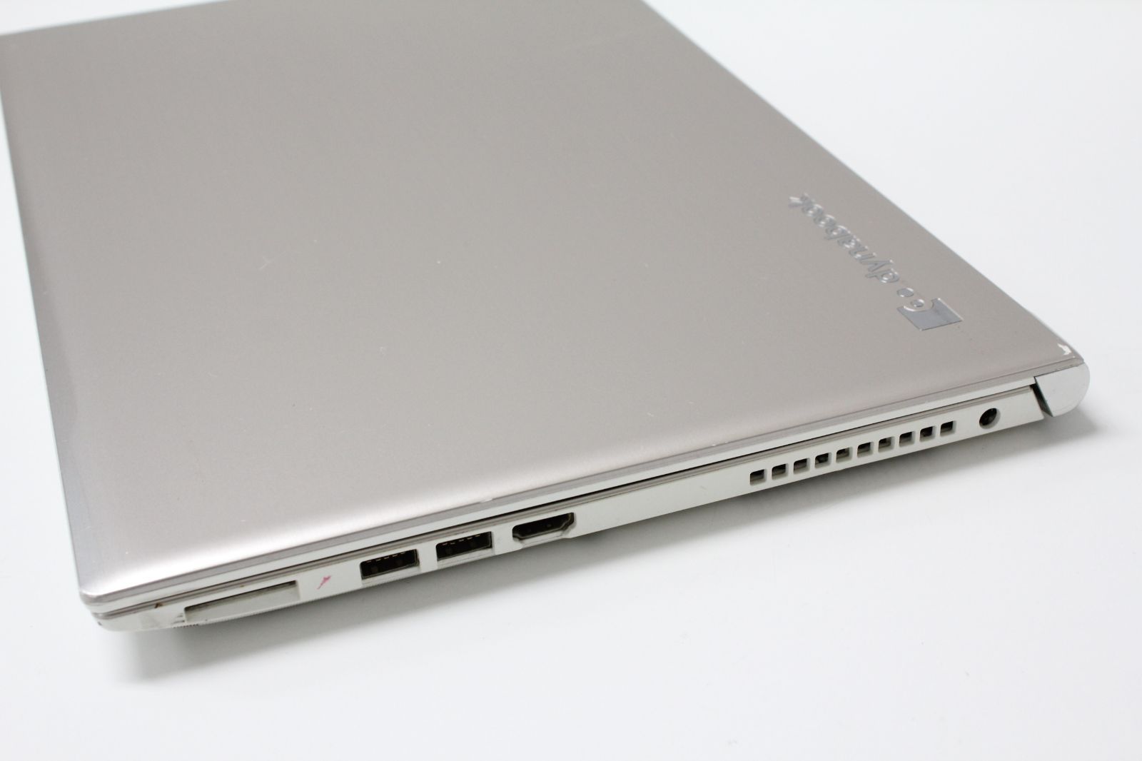 中古ノートPC】東芝〈dynabook T75/EG〉Intel core i7/SSD512GB/メモリ