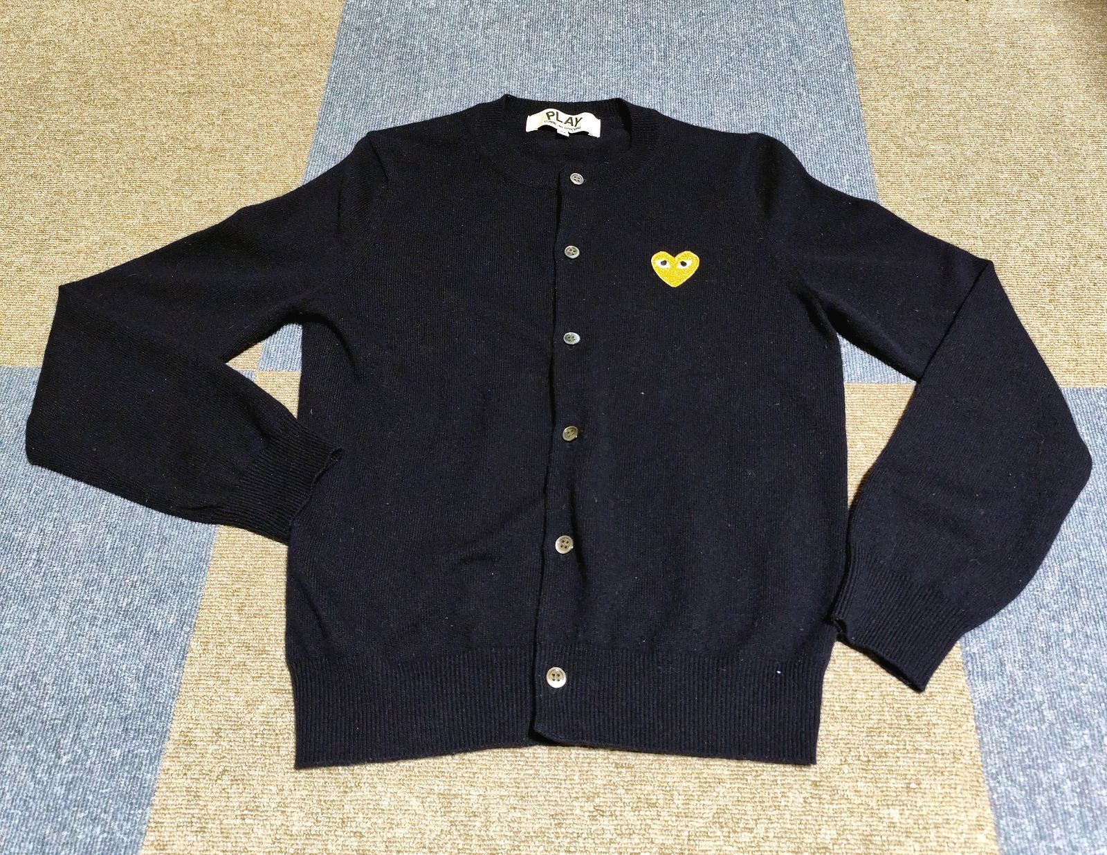 COMME des GARCONS(プレイ コムデギャルソン) ハートゴールド•ウール