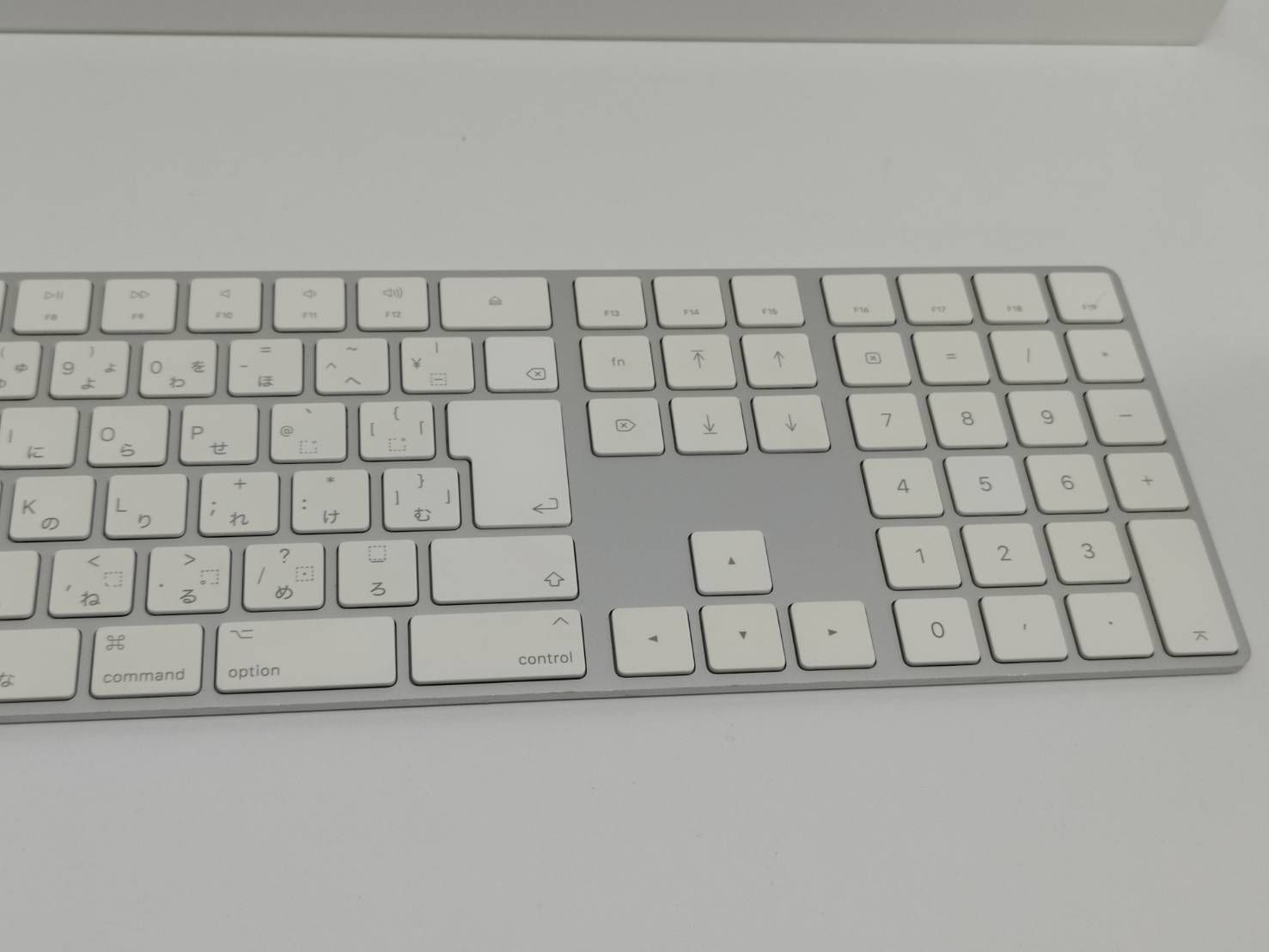 キーボード Magic Keyboard A1843 Magic Mouse A1657 正規品】Apple Magic Keyboard/テンキー付き/日本語配列(A1843) Magic