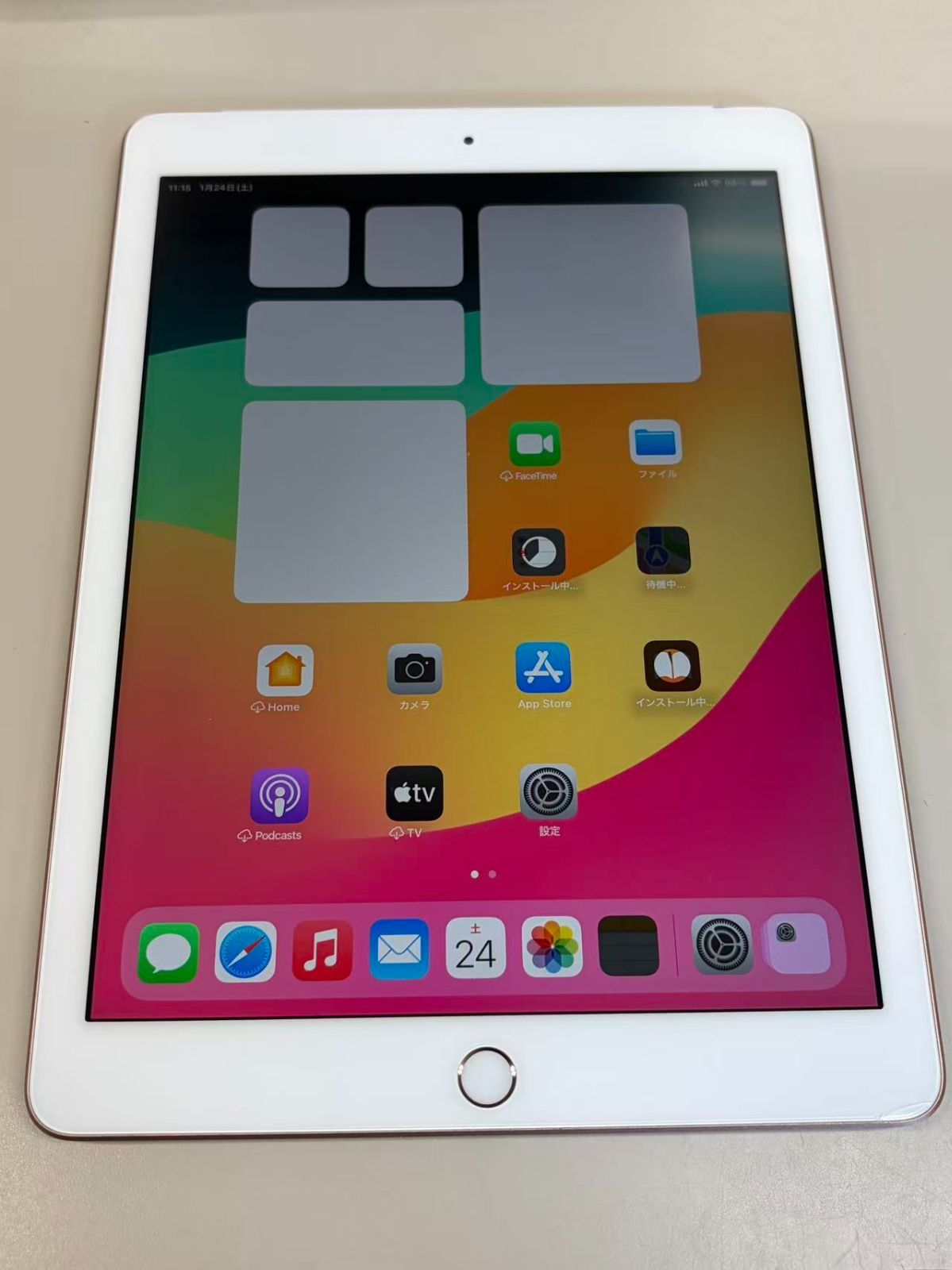 電池94% SIMフリー iPad (第6世代) 128GB ゴールド 名カラー 【公式通販】