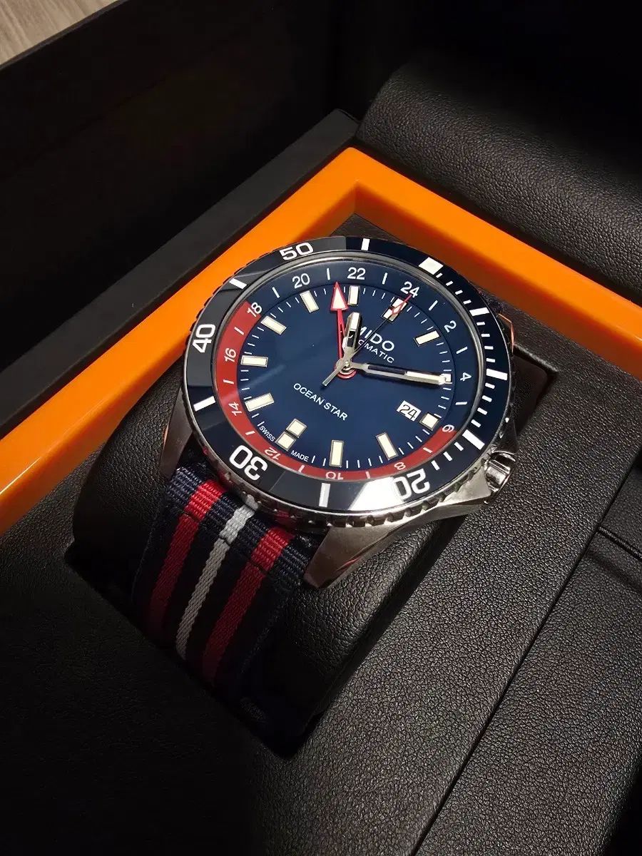 ミドー オーシャンスター GMT スペシャル エディション