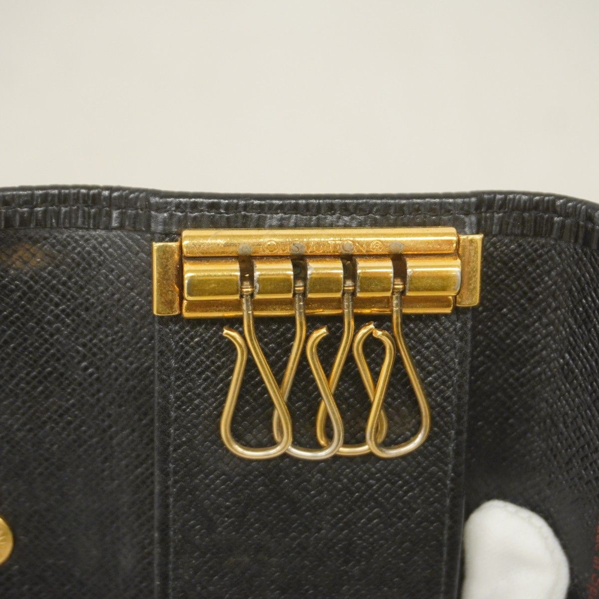 6ad3724-k】ルイヴィトン キーケース エピ ミュルティクレ4 M63822